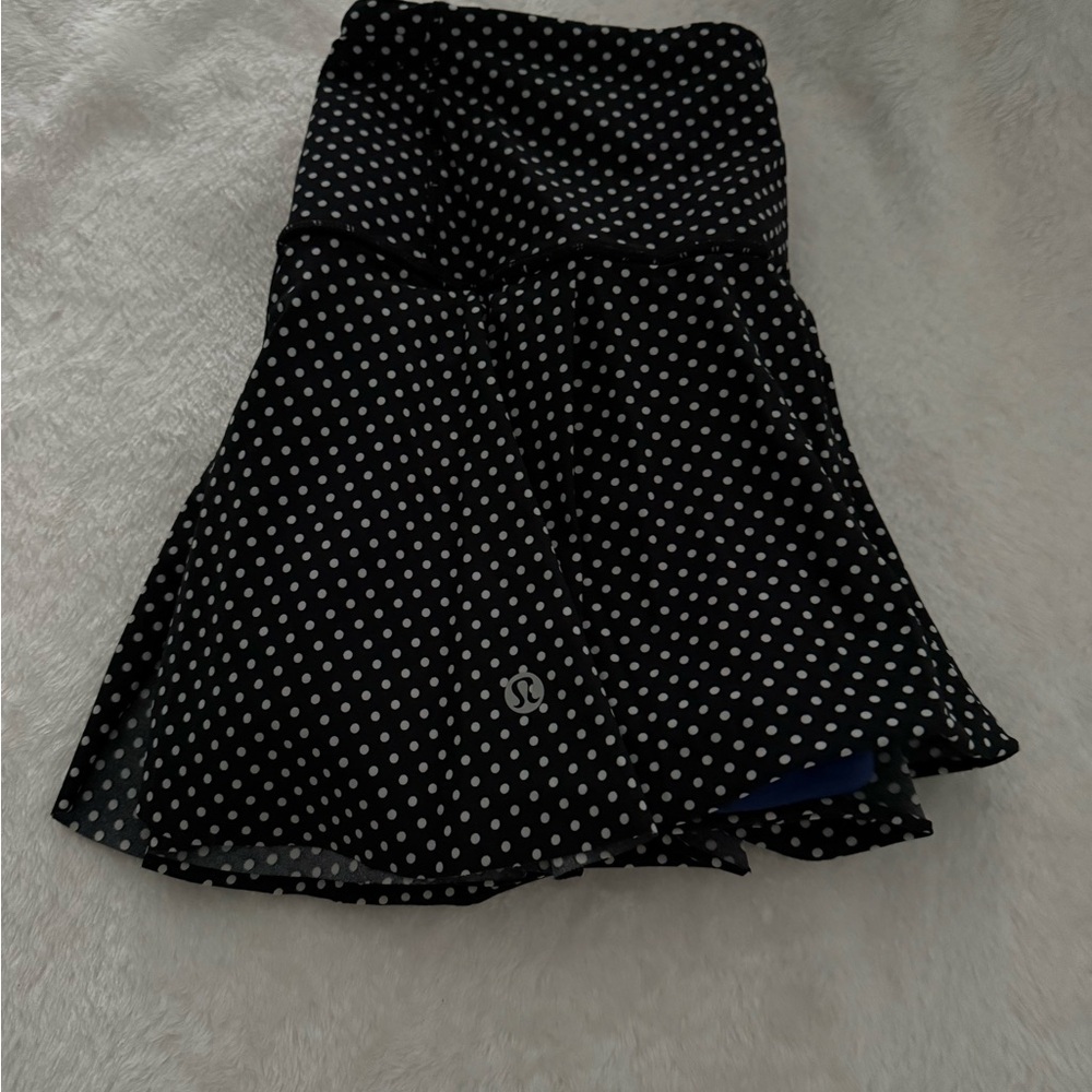 Lululemon Athletica Black and White Mini Fit and Flare Skirt